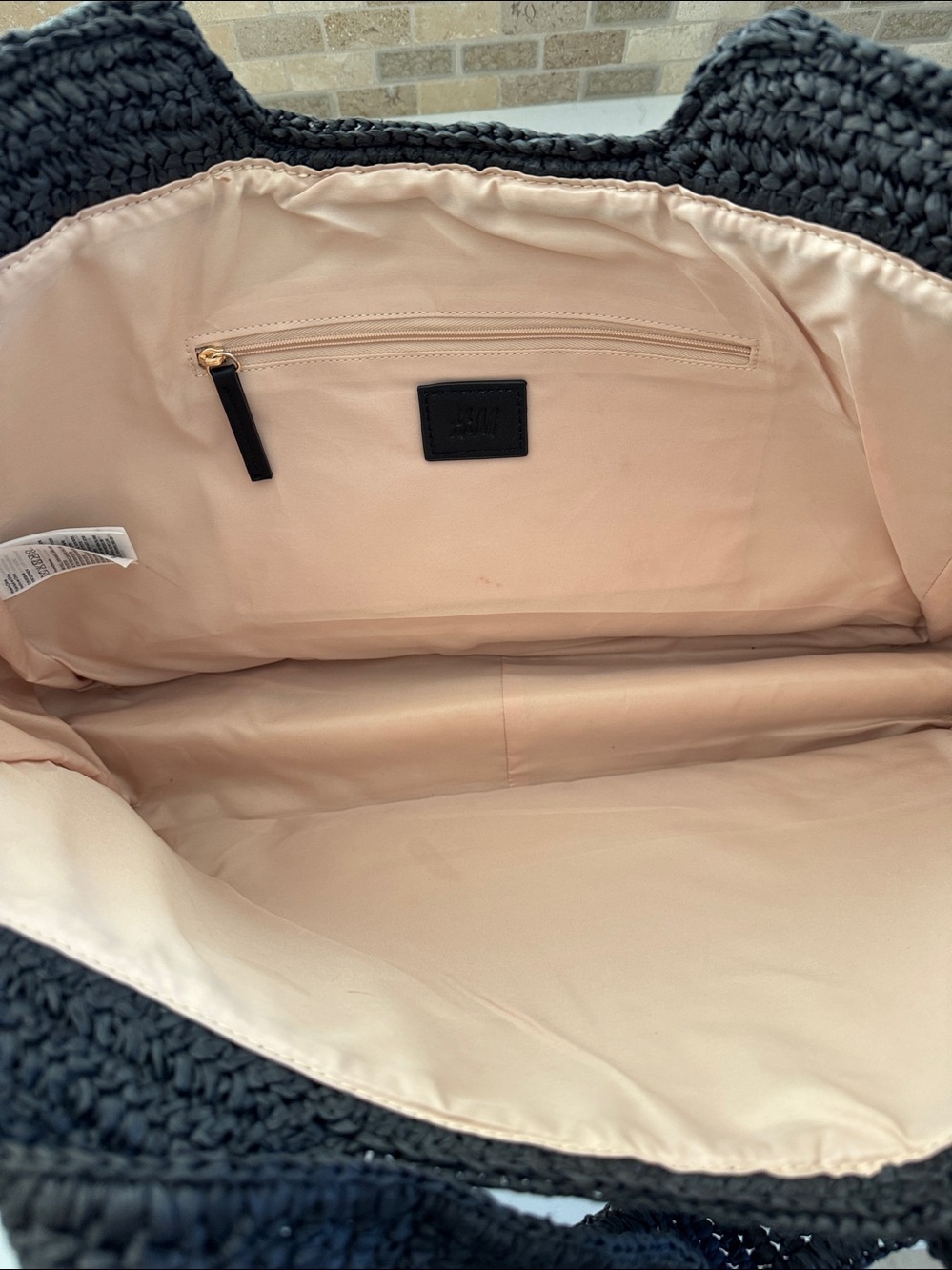H&M Black and Natural Straw Tote Bag - Women's Beach & Market Bag NWOT - Picture 3 of 5